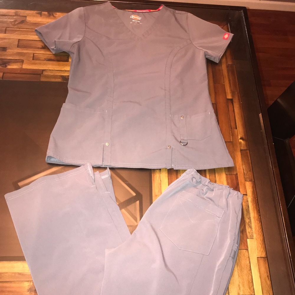 Dickies Scrubs Gray Medium Top Medium Tall Pants